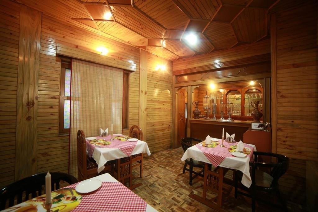 Bravia Hotel Manali Inn Bagian luar foto